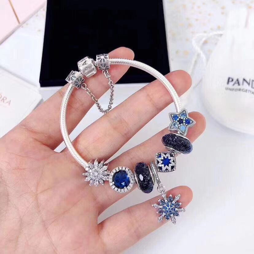 Pulseira Pandora Prata 925 + Berloque de Brinde Exclusivo